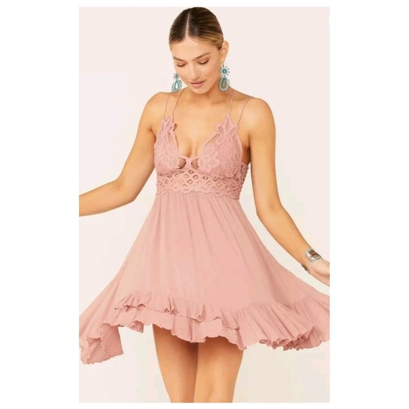 Free People Adella Rose Crochet Lace Trim Mini Dress Spaghetti Strap Boho Medium - Picture 1 of 11